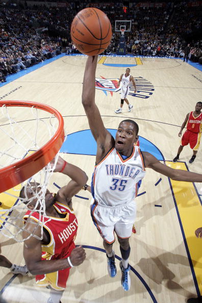 韩鹏：瓦科在我们心里已是最佳射手，希望明年能给他争回来（韩鹏：瓦科在我们心目中已是最佳射手，盼明年为他争回头衔）