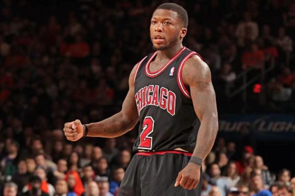 太阳主帅：狄龙的竞争精神与韧劲放在NBA里是独一无二的（太阳主帅盛赞狄龙：其好胜心与韧性在NBA独树一帜）