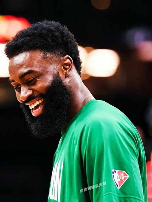 于根伟：遗憾本赛季遭申花双杀，给本赛季外援表现打70分（于根伟：本季两负申花成遗憾，外援表现打70分）