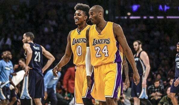 火箭年轻球员成长迅速，赛季表现亮眼（火箭小将突飞猛进，本季表现抢眼）