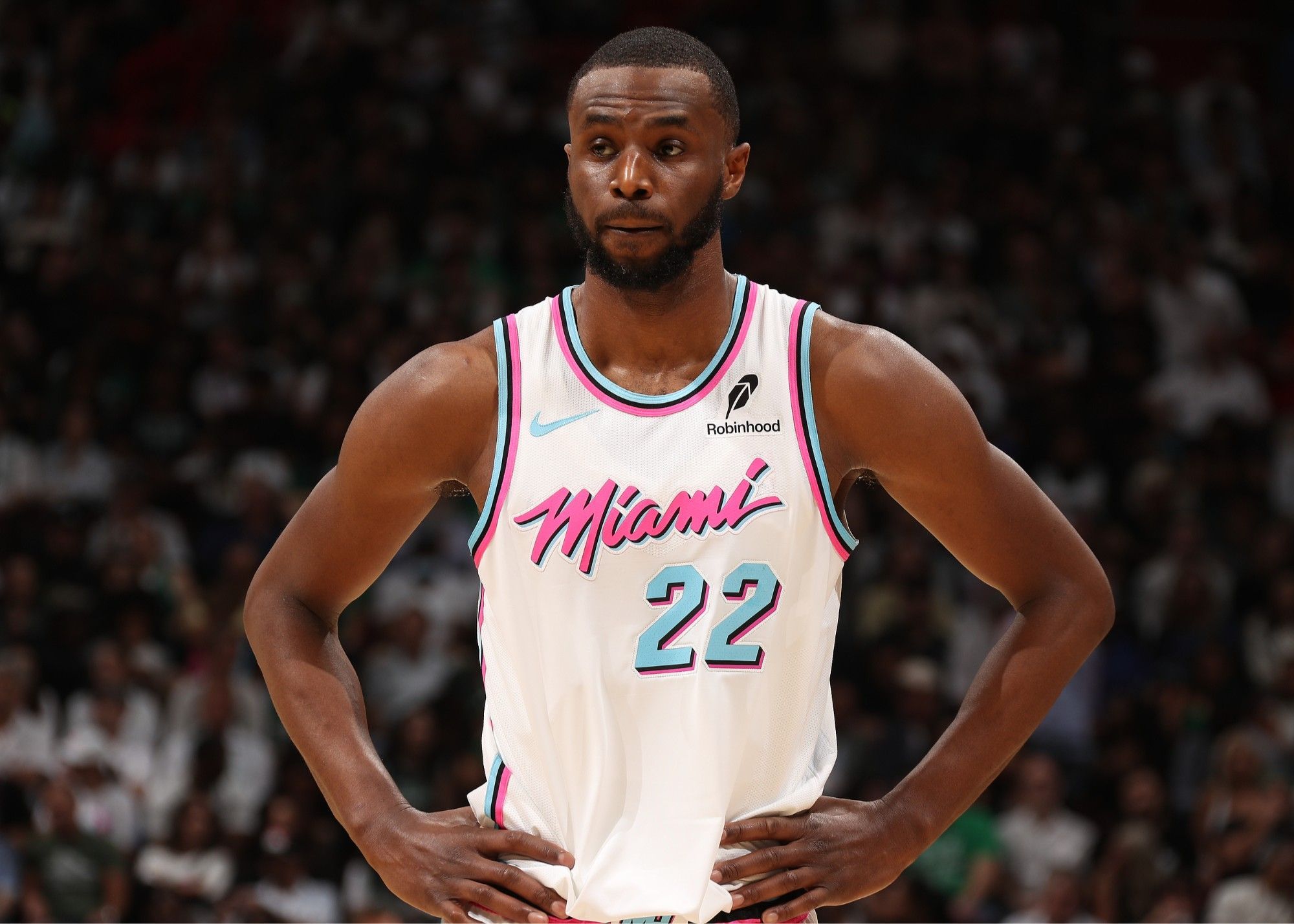 战意低迷？亚冠二级联赛4场同开，半场合计攻入2球（激情欠奉？亚冠二级联赛四场同期开战，半场仅有2球入账）