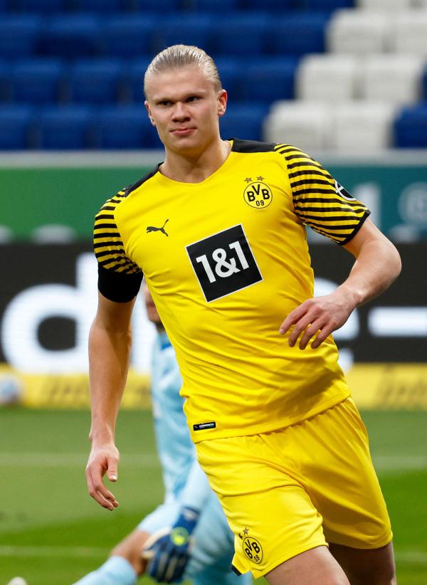 3球2助攻!卡尔刷新拜仁德甲年满18岁之前球员进球参与纪录（3球2助攻！卡尔改写拜仁德甲未满18岁球员的进球参与纪录）