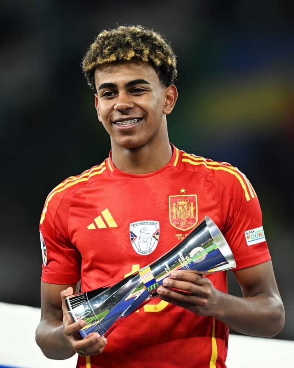 神户主帅：成都队组织严密，与J联赛的三后卫球队有相似之处（神户主帅称成都队组织严密，风格与J联赛三后卫球队相近）