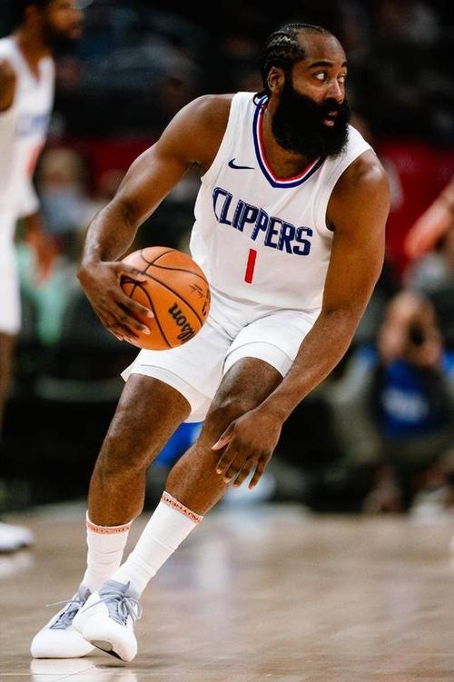 格纳布里：我在欧冠已经很久没进球了，很高兴今天打破进球荒（格纳布里：欧冠久未建功，今日破荒令我欣喜）