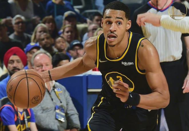 斯基拉：曼奇尼已与萨德签约1+2年，续约后年薪800万欧（斯基拉：曼奇尼加盟萨德签1+2合同，续约年薪达800万欧元）