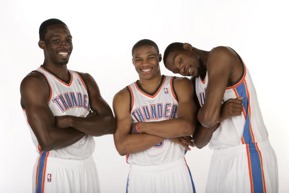 新赛季主场揭幕战全场精华出炉，一起回顾昨晚的精彩瞬间（新赛季主场揭幕之战全场集锦上线，带你重温昨夜的精彩瞬间）