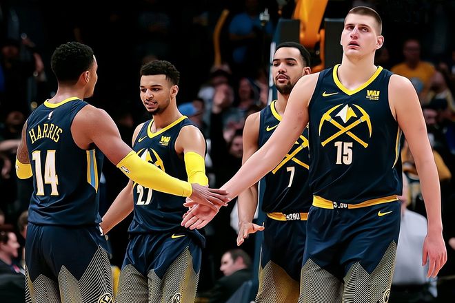 湖人前三节仅得61分，创下球队本赛季前三节最低分（湖人三节合计仅61分，刷新本季三节得分新低）