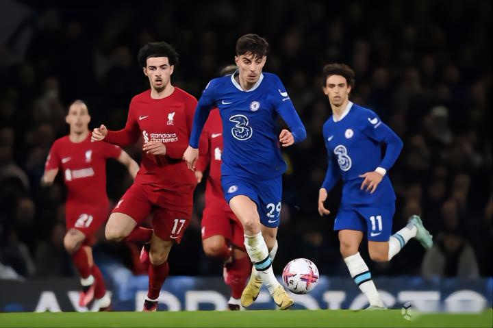 塞尔记者：姆巴佩将因腿部不适缺席欧冠对阵曼城（塞尔记者称：姆巴佩腿部不适，将缺席欧冠战曼城）