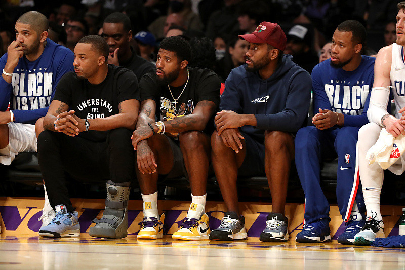 曲刚：虽然很难但还没确定降级，打平也无法保级所以不会保守（曲刚：降级未定，平局难保级，不会保守）